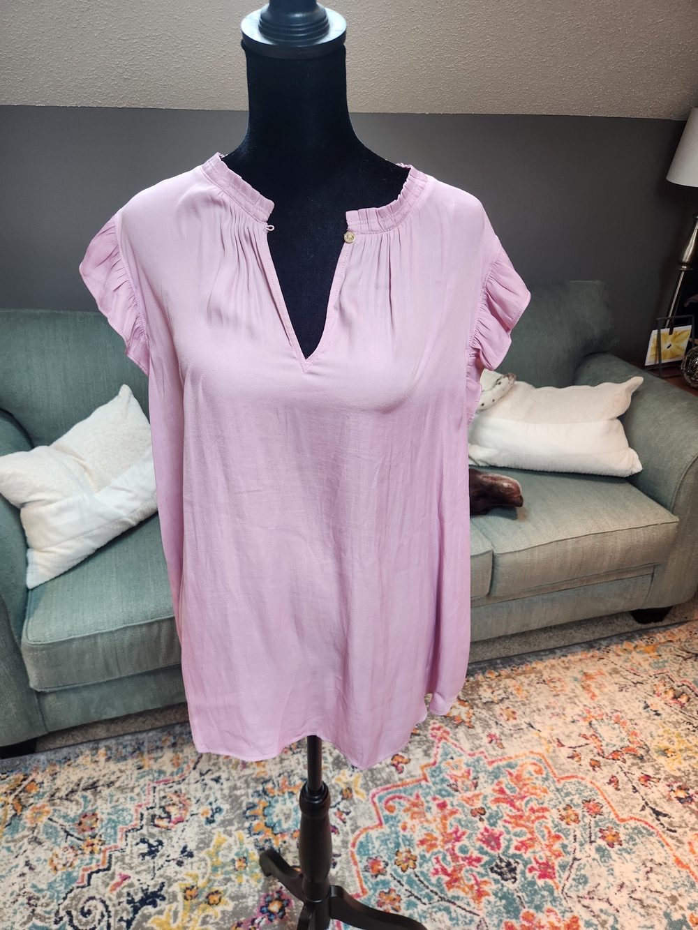 LOFT Women's Ruffle Split Neck Keyhole Sleeveless Shirt light purple lavender XL